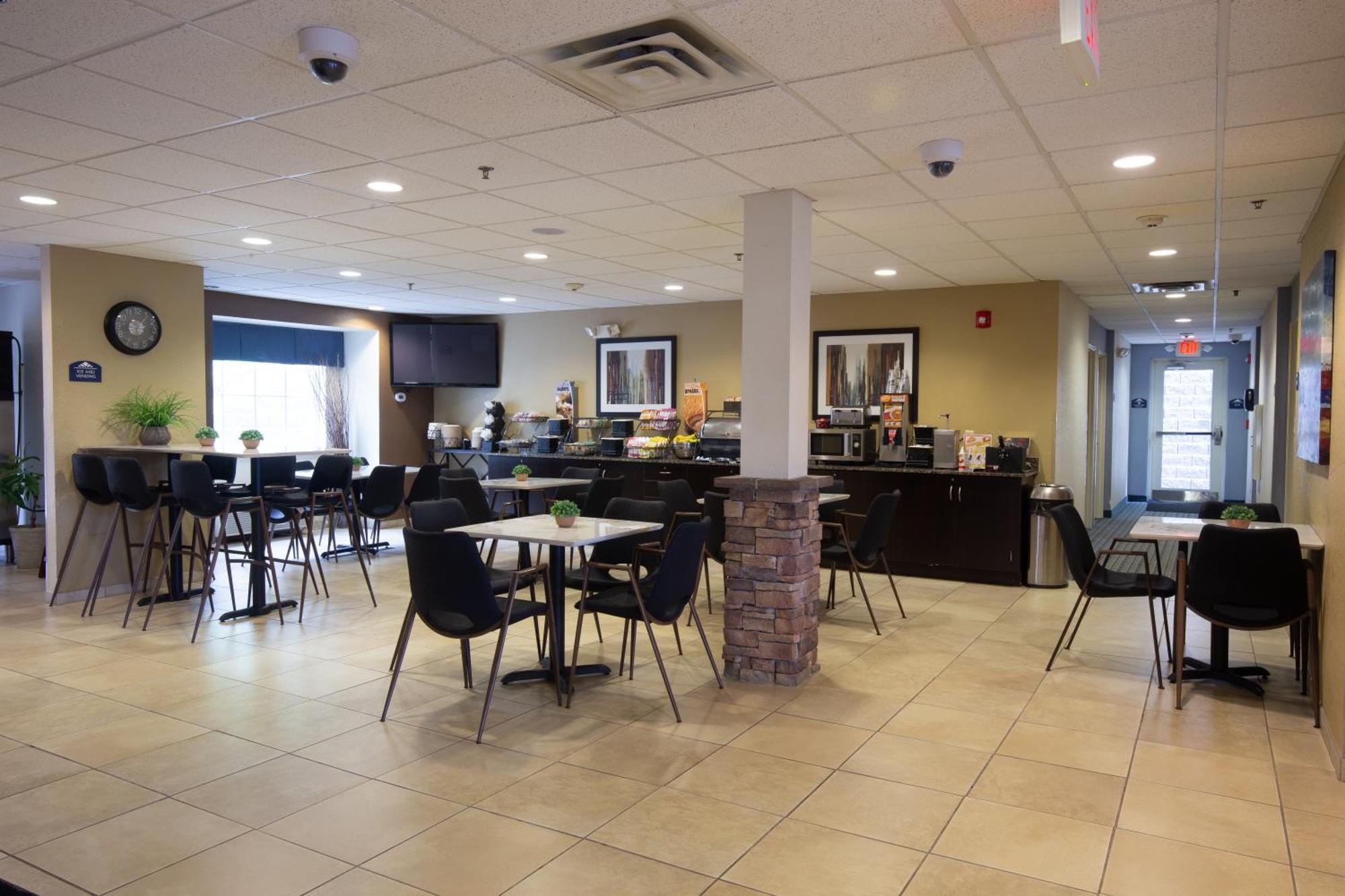Microtel Inn & Suites By Wyndham Waynesburg Экстерьер фото