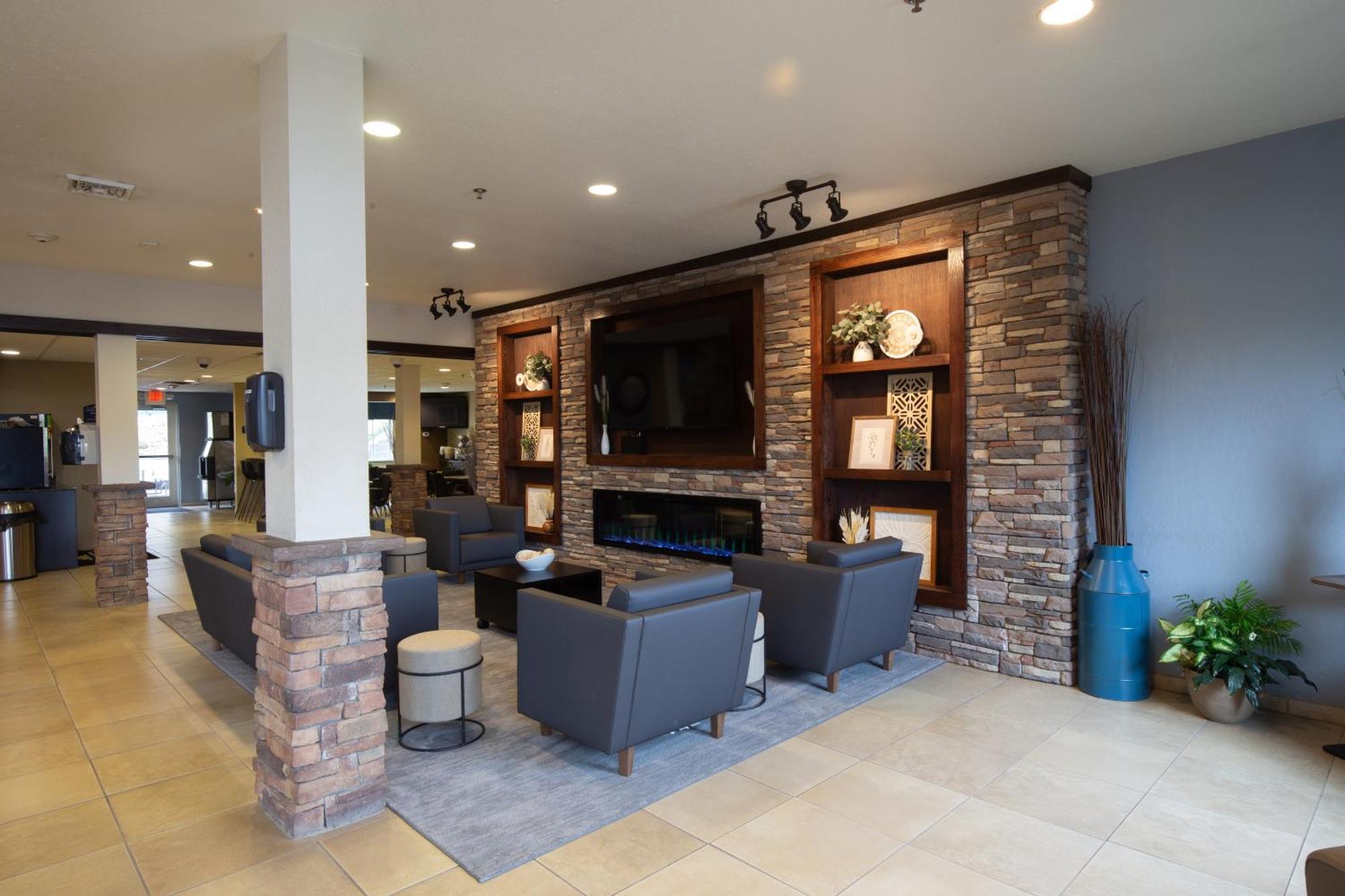 Microtel Inn & Suites By Wyndham Waynesburg Экстерьер фото